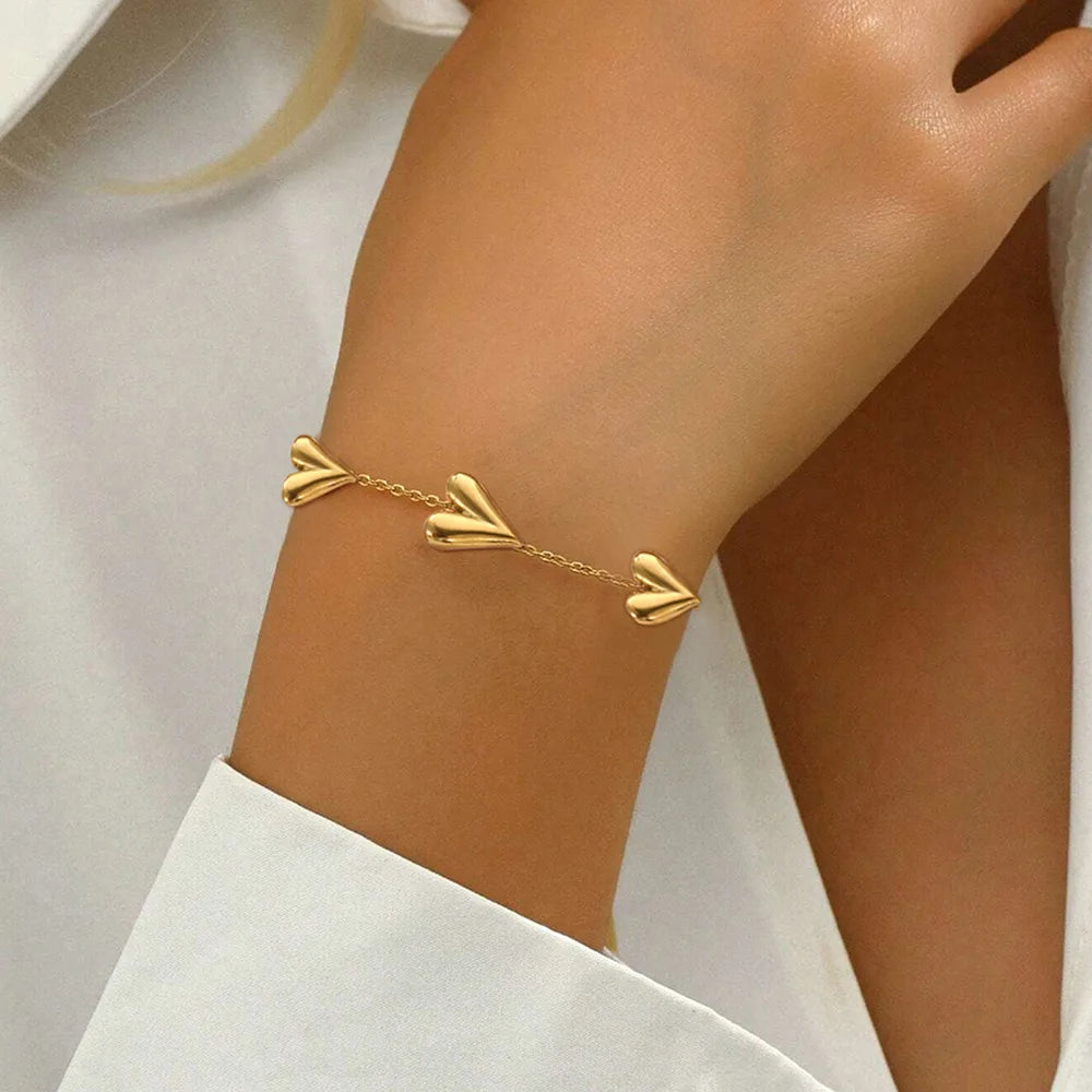 Minimal Peach Heart Chain Bracelet