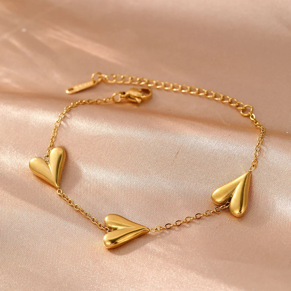 Minimal Peach Heart Chain Bracelet