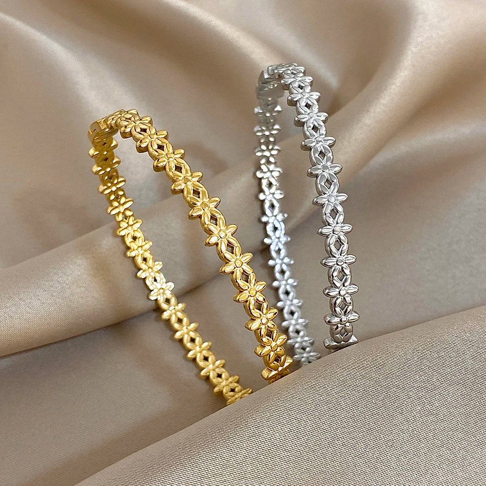 Blumenarmband aus Edelstahl 